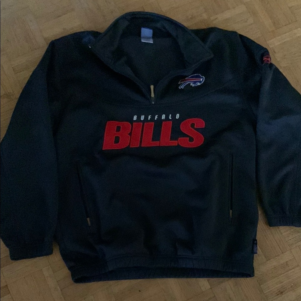 Reebok NFL Team Apparel navy blue buffalo bills . Gently worn . Very warm